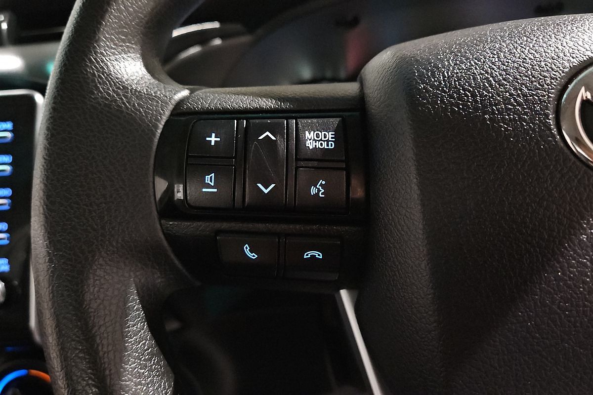 2020 Toyota Hilux SR GUN126R 4X4