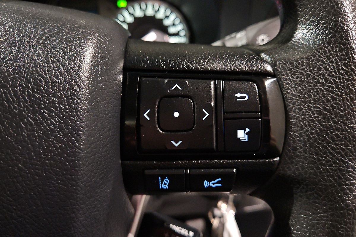 2020 Toyota Hilux SR GUN126R 4X4