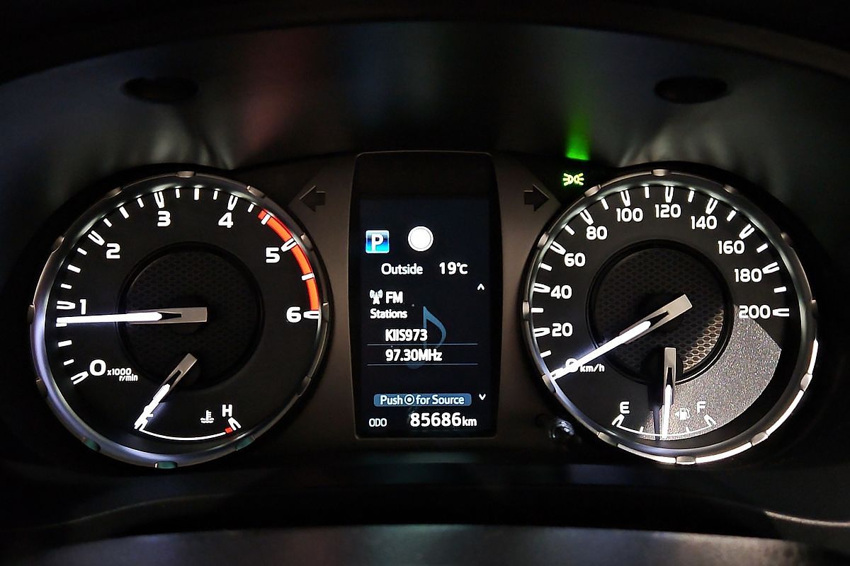 2020 Toyota Hilux SR GUN126R 4X4