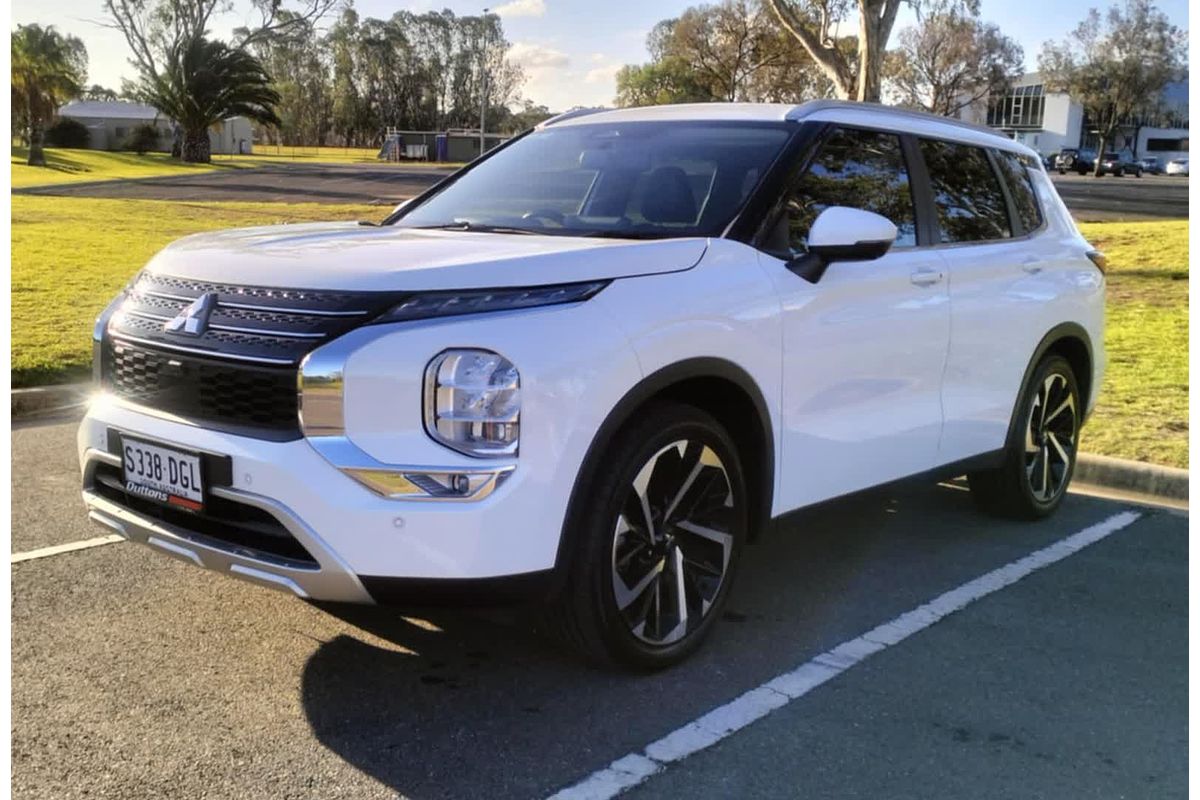 2022 Mitsubishi Outlander Aspire ZM
