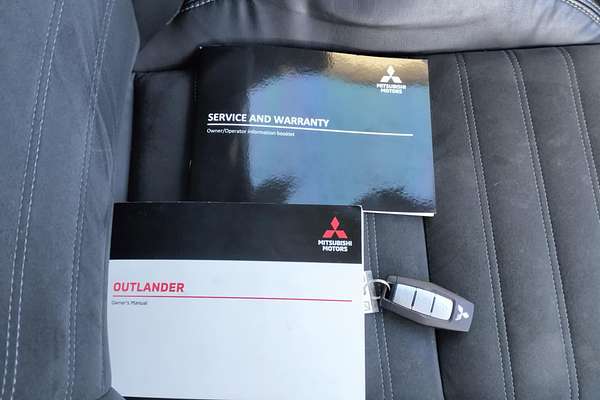 2022 Mitsubishi Outlander Aspire ZM