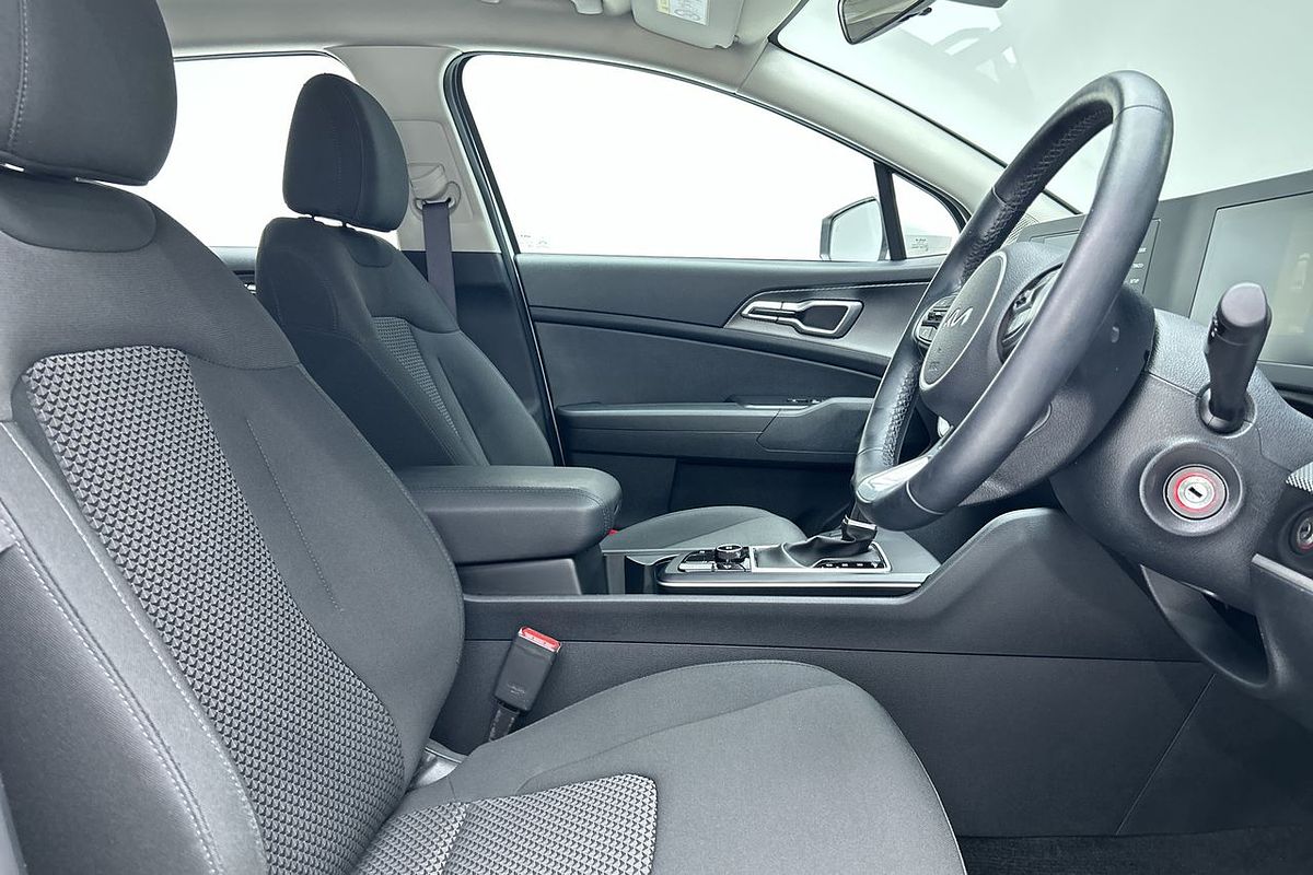 2024 Kia Sportage S NQ5