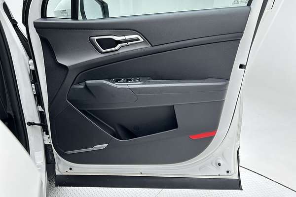 2024 Kia Sportage S NQ5