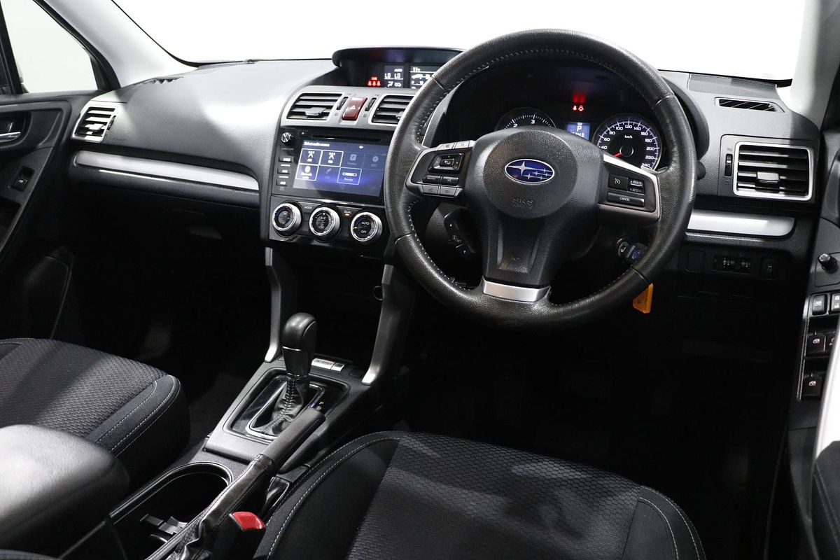 2015 Subaru Forester 2.0D-L S4
