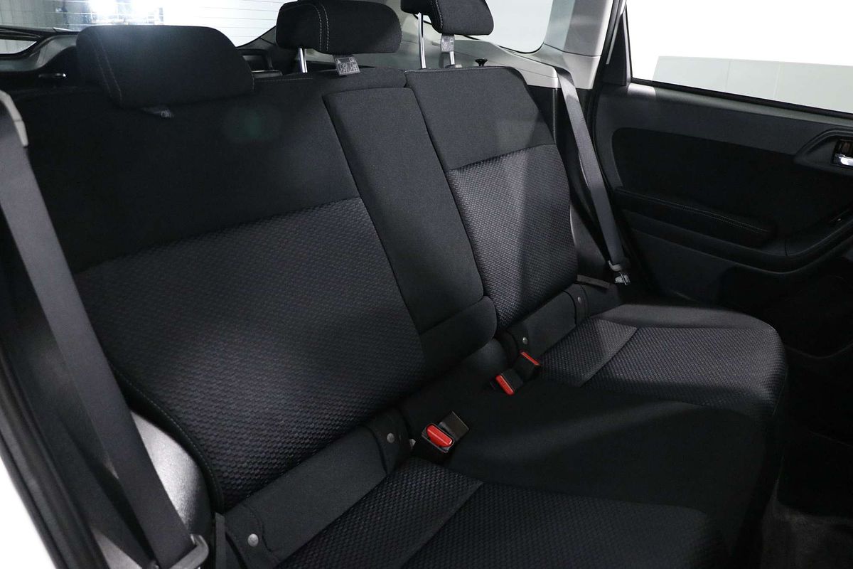 2015 Subaru Forester 2.0D-L S4