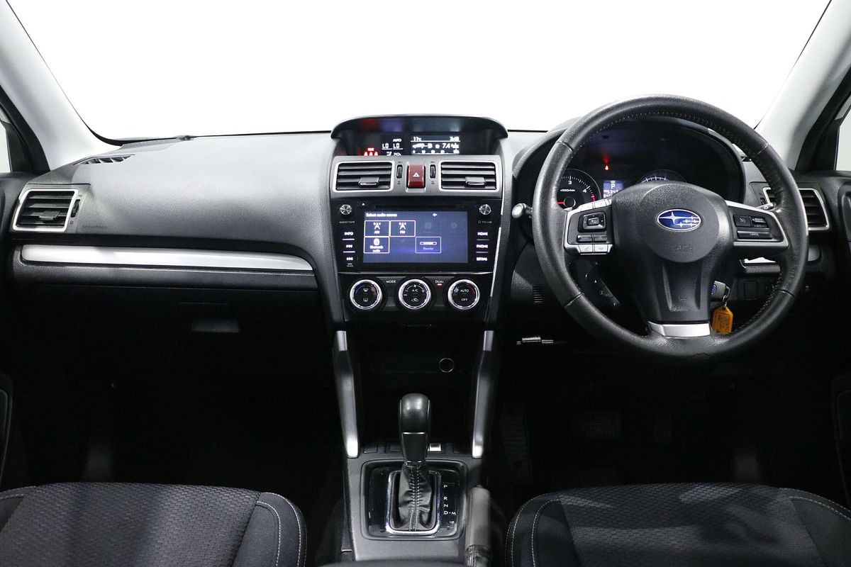 2015 Subaru Forester 2.0D-L S4
