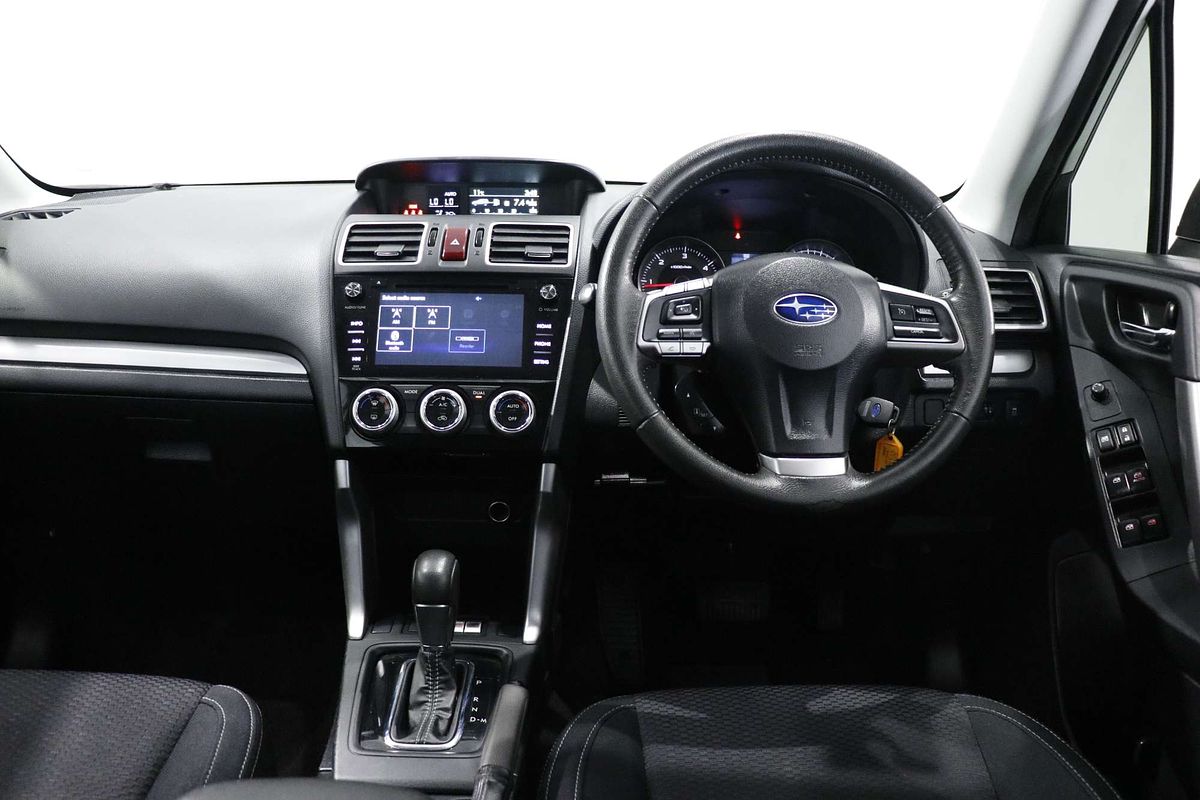 2015 Subaru Forester 2.0D-L S4