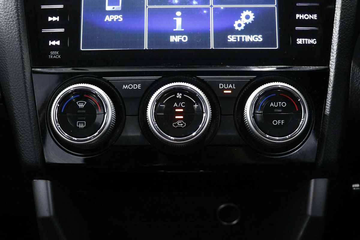2015 Subaru Forester 2.0D-L S4