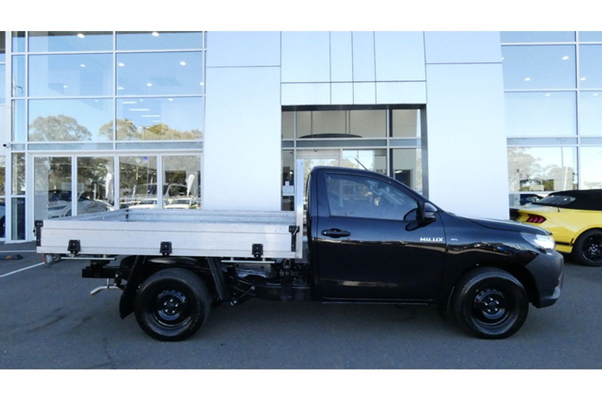 2016 Toyota Hilux Workmate TGN121R Rear Wheel Drive
