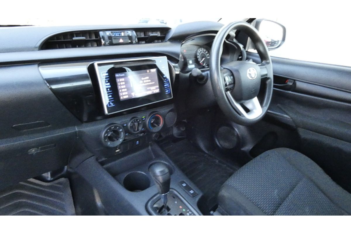 2016 Toyota Hilux Workmate TGN121R Rear Wheel Drive