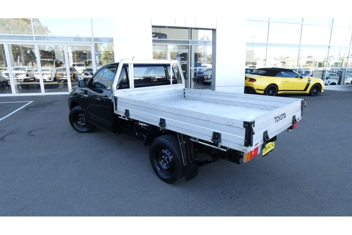 2016 Toyota Hilux Workmate TGN121R Rear Wheel Drive