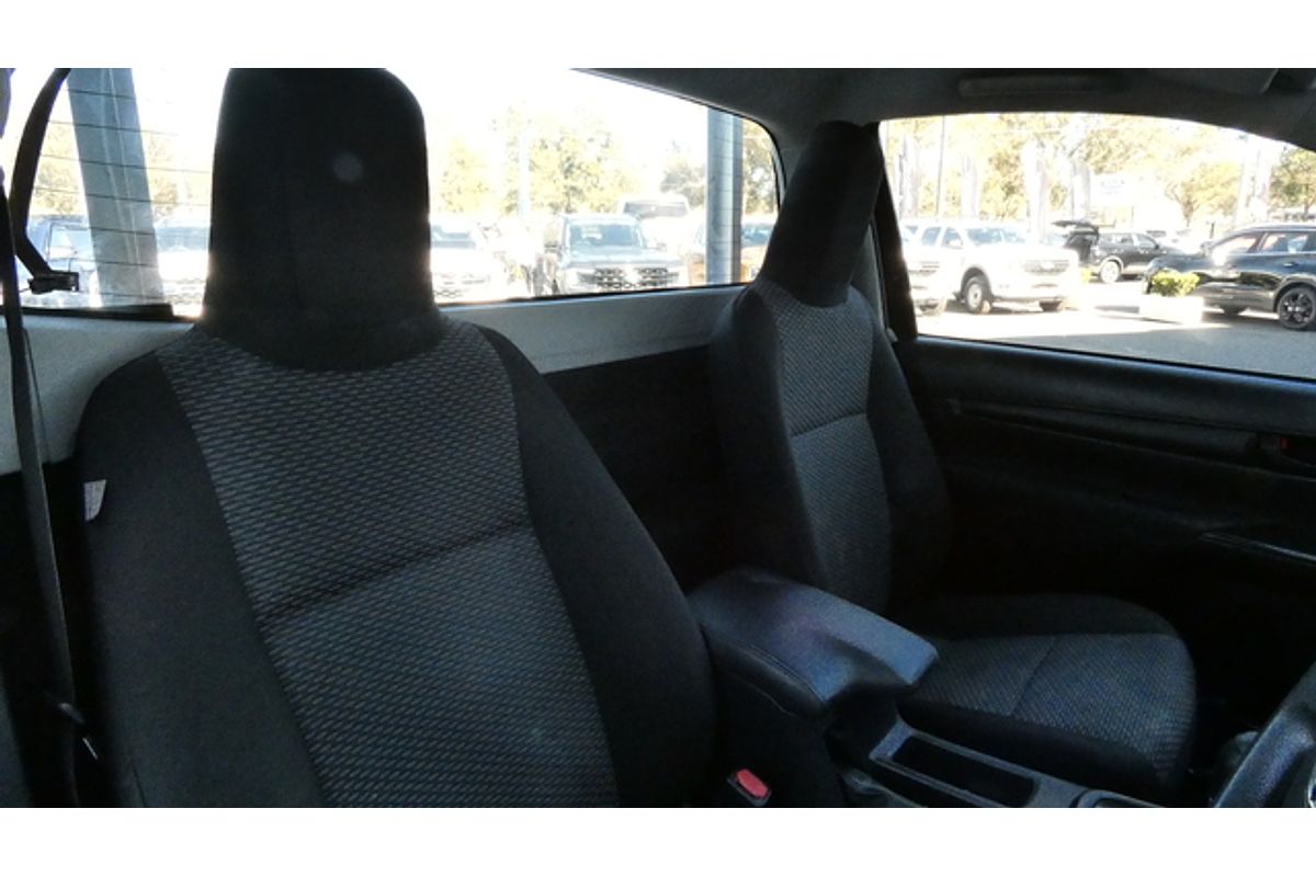 2016 Toyota Hilux Workmate TGN121R Rear Wheel Drive