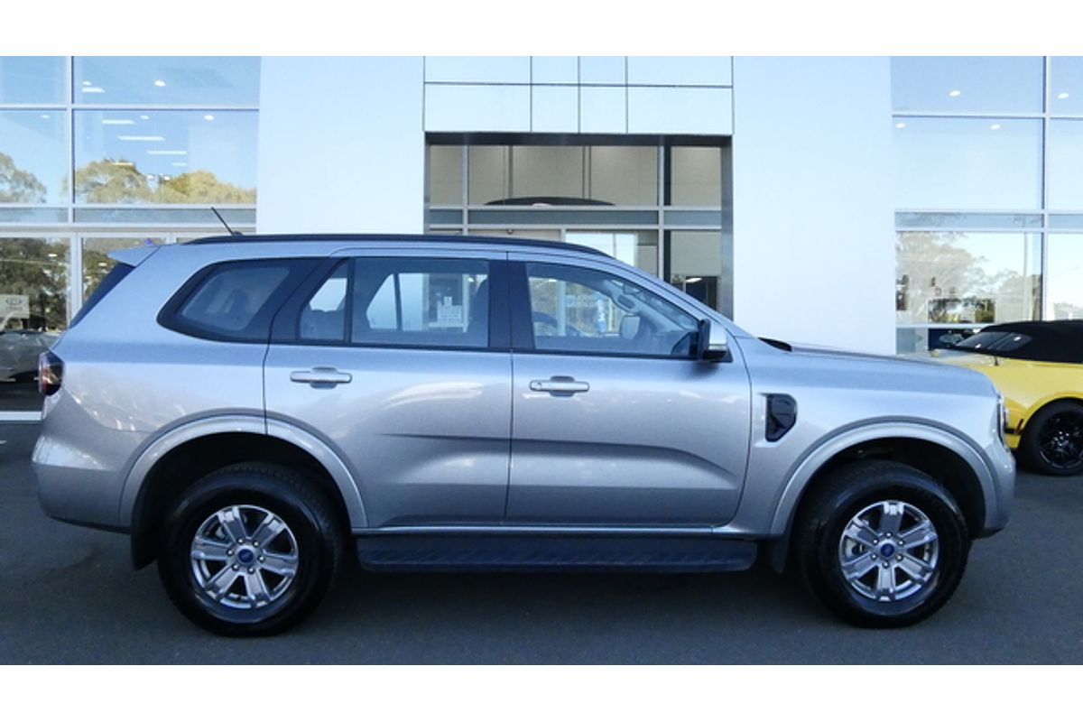 2024 Ford Everest Ambiente 2.0L