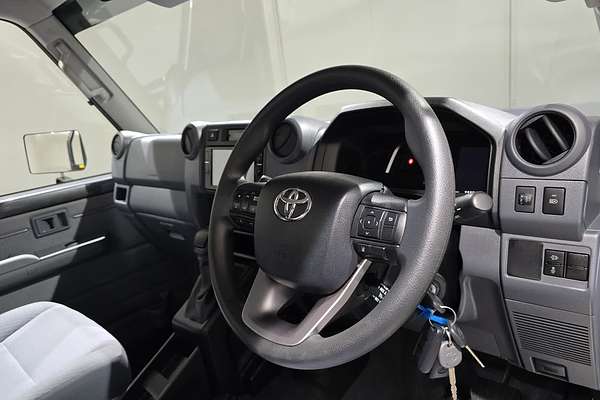 2023 Toyota LC Military LC Military GXL 2.8L T Diesel Automatic Single C/Chassis GDJL79R 4X4