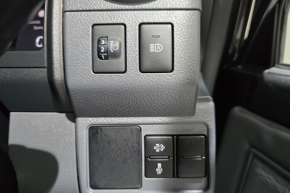 2023 Toyota LC Military LC Military GXL 2.8L T Diesel Automatic Single C/Chassis GDJL79R 4X4