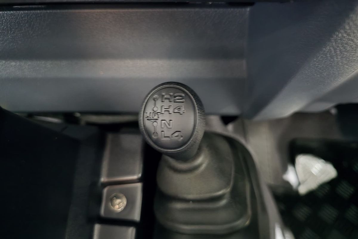 2023 Toyota LC Military LC Military GXL 2.8L T Diesel Automatic Single C/Chassis GDJL79R 4X4