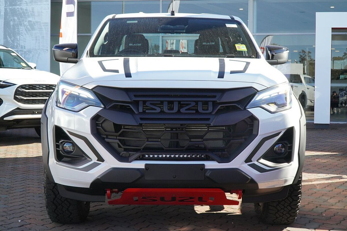 2025 Isuzu D-MAX BLADE 4X4