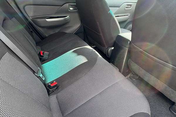 2016 Mitsubishi Triton GLS MQ 4X4