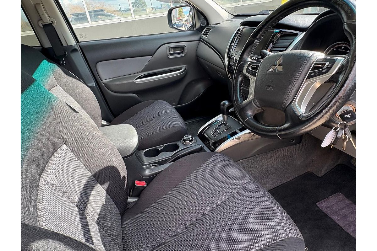 2016 Mitsubishi Triton GLS MQ 4X4
