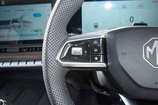 2025 MG QS Essence IS31 AWD