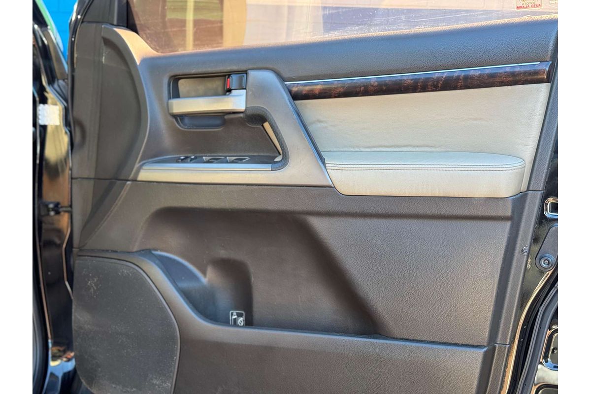 2010 Toyota Landcruiser VX VDJ200R