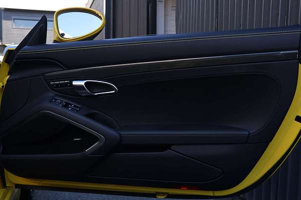 2024 Porsche 718 Boxster Style Edition 982