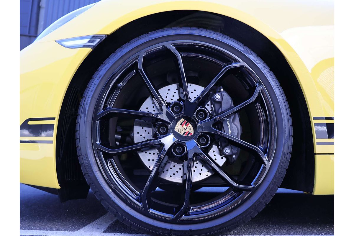 2024 Porsche 718 Boxster Style Edition 982
