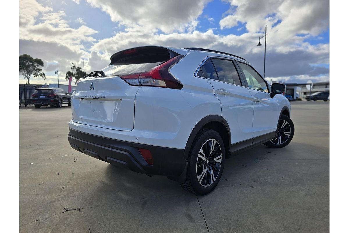 2023 Mitsubishi Eclipse Cross LS YB