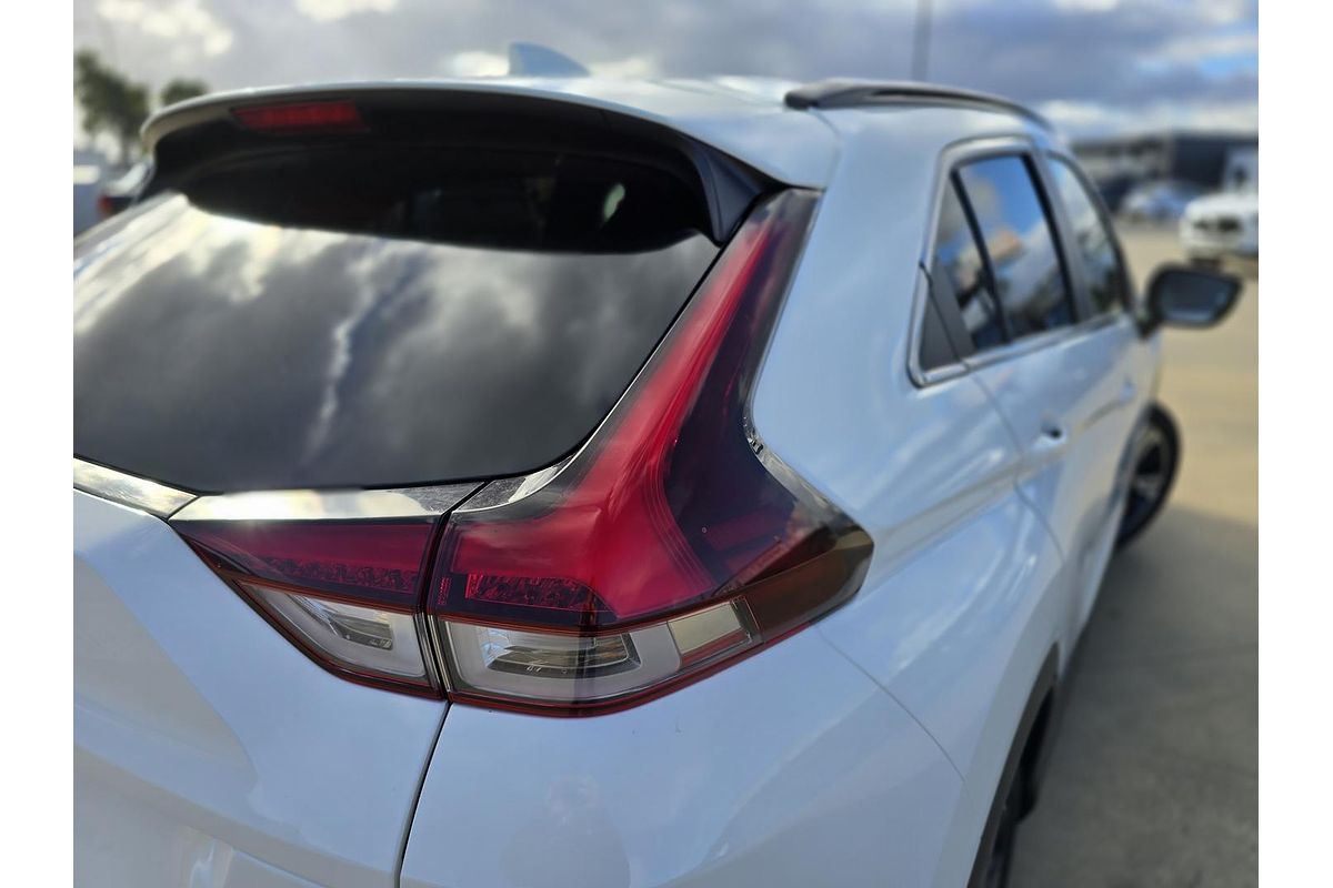 2023 Mitsubishi Eclipse Cross LS YB