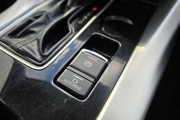 2023 Mitsubishi Eclipse Cross LS YB