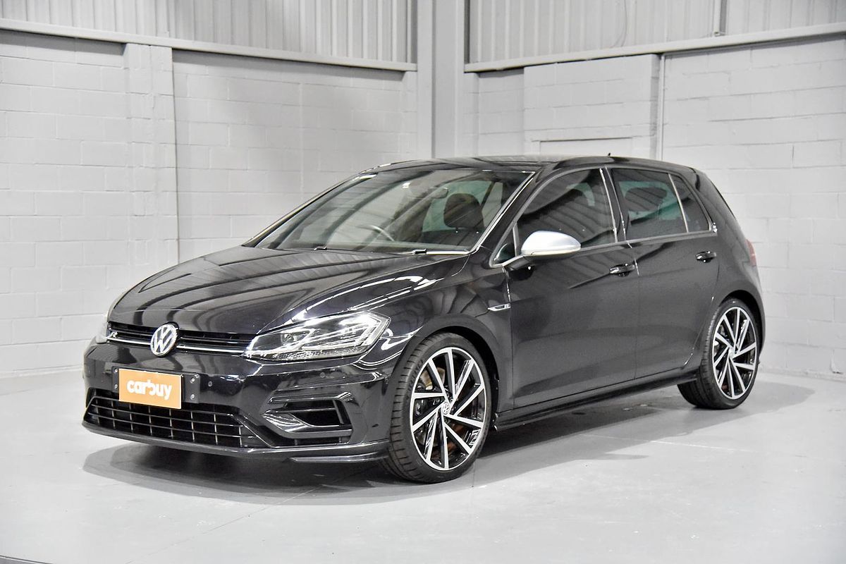 2017 Volkswagen Golf R 7.5