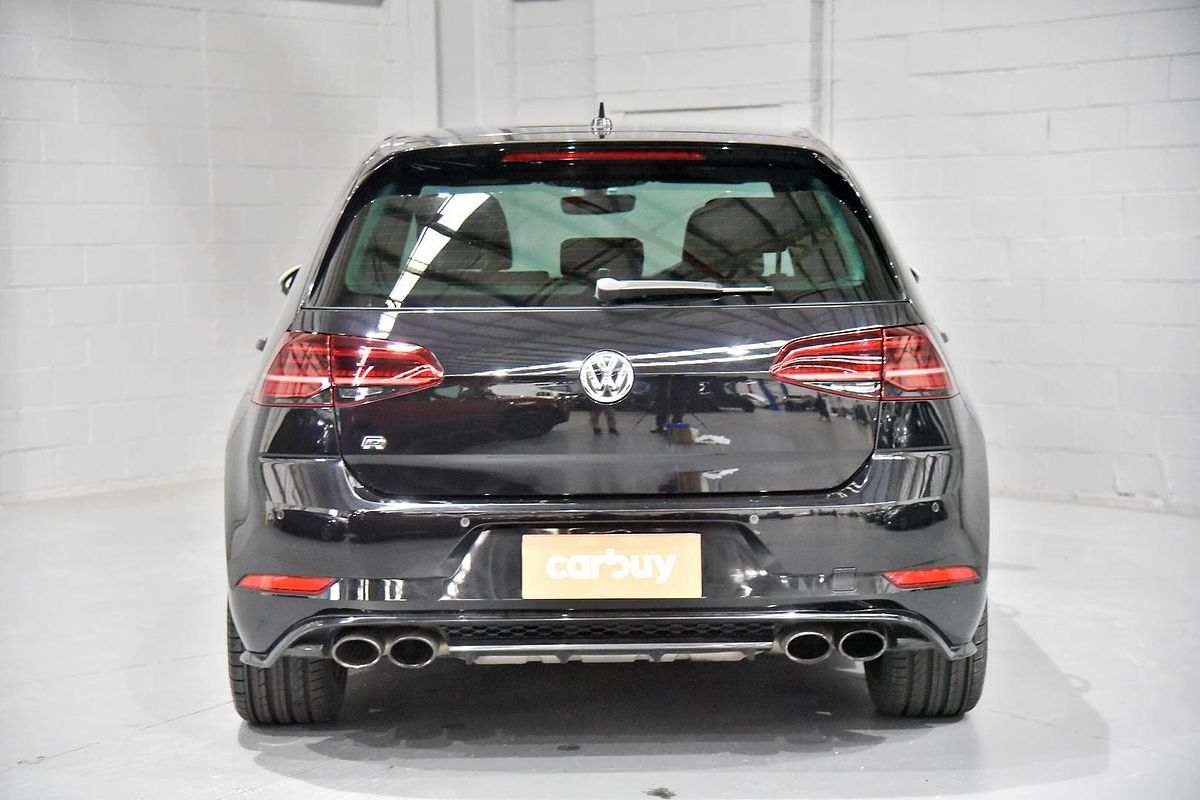 2017 Volkswagen Golf R 7.5