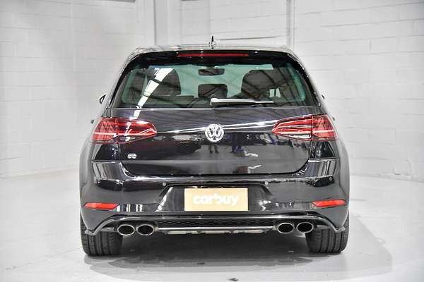 2017 Volkswagen Golf R 7.5