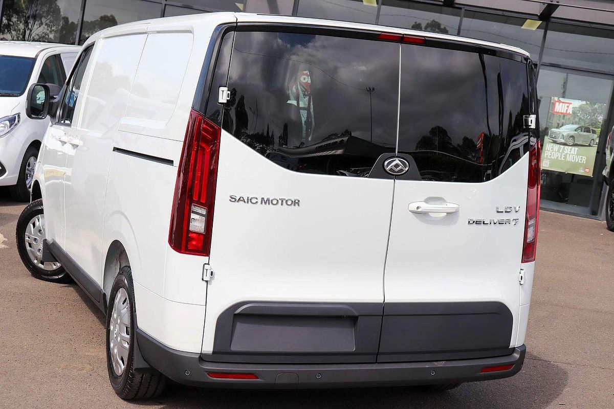 2025 LDV Deliver 7 SWB