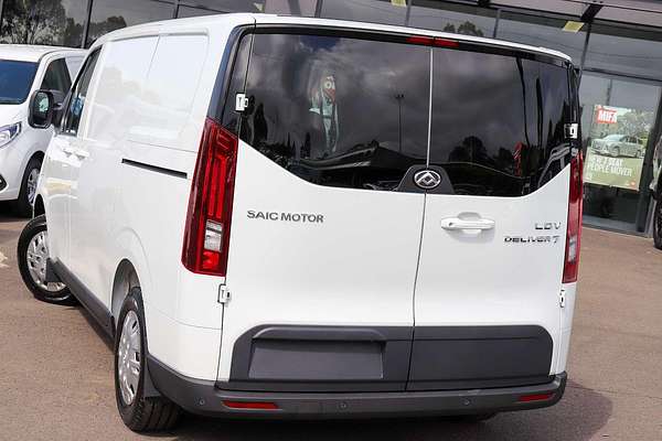 2025 LDV Deliver 7 SWB