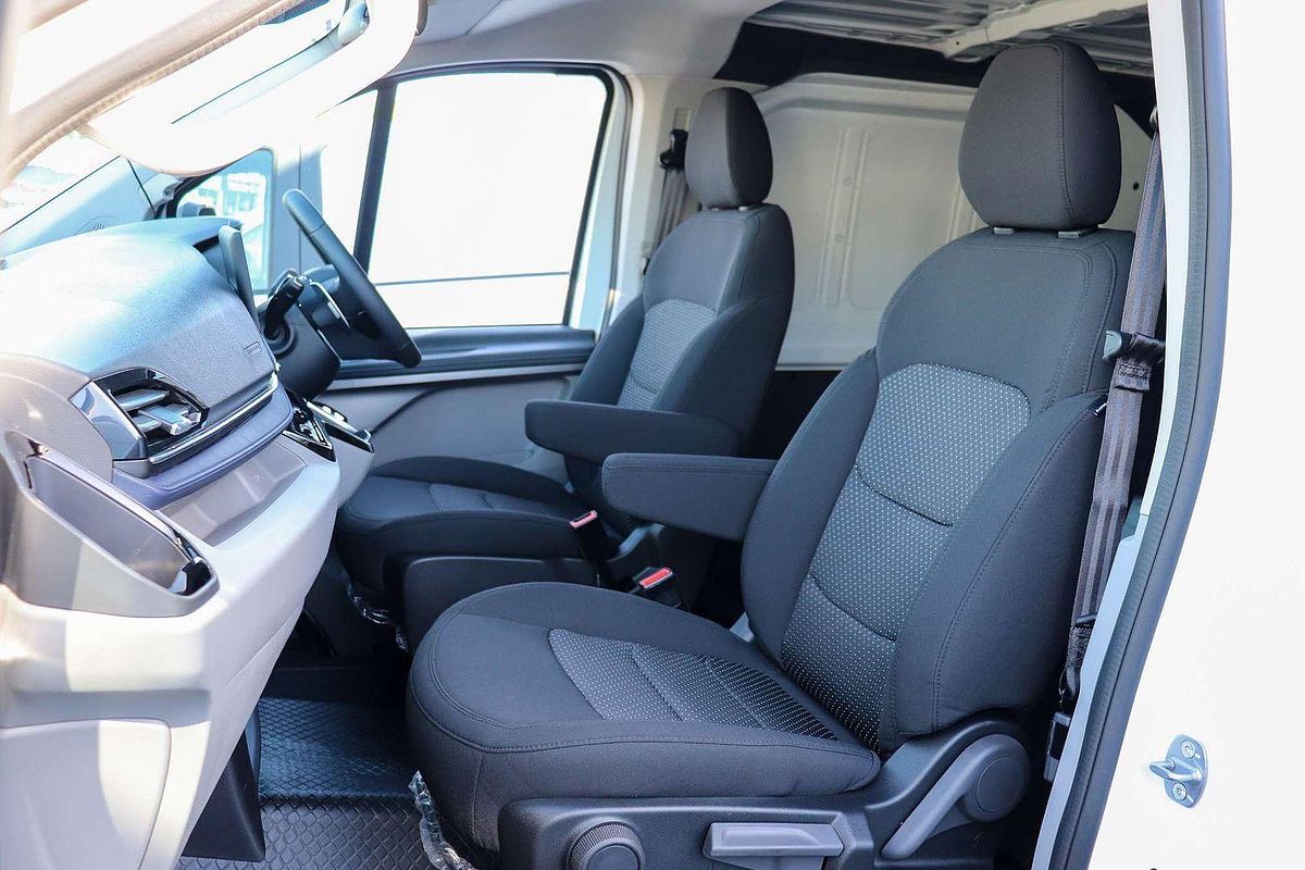 2025 LDV Deliver 7 SWB