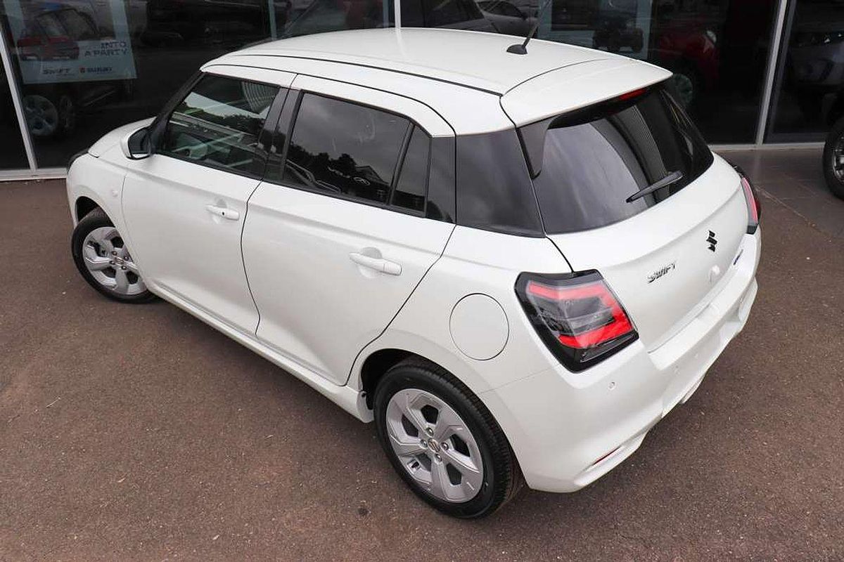 2024 Suzuki Swift Hybrid Plus UZ