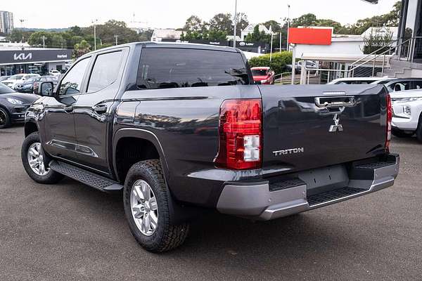 2025 Mitsubishi Triton GLX+ MV 4X4