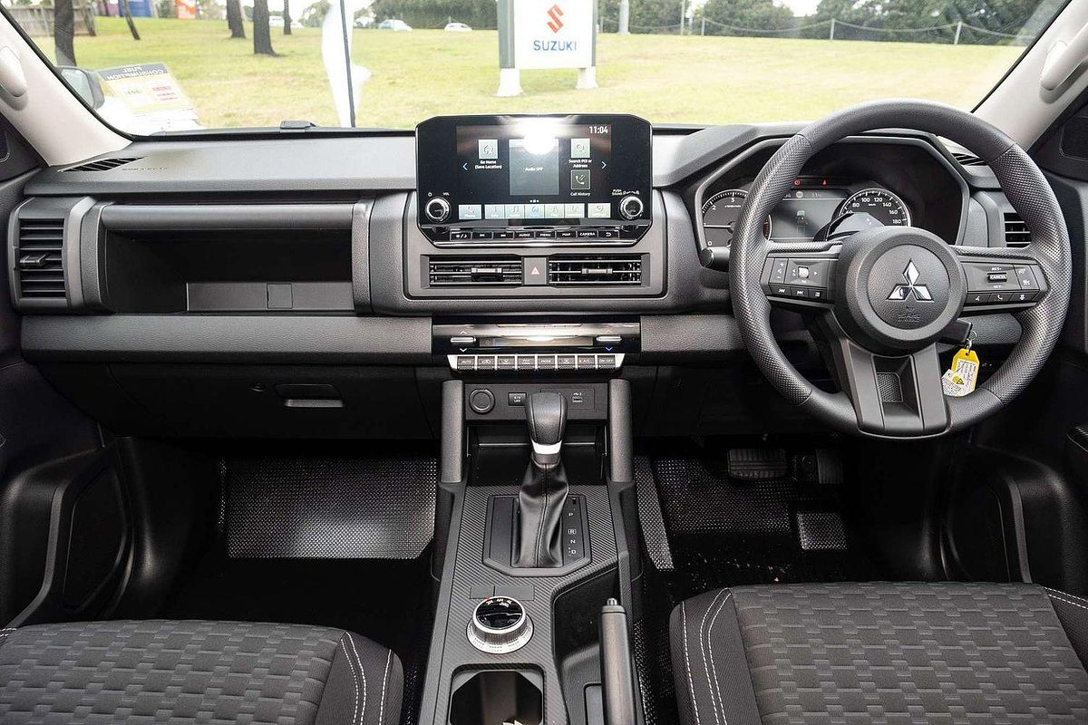 2025 Mitsubishi Triton GLX+ MV 4X4