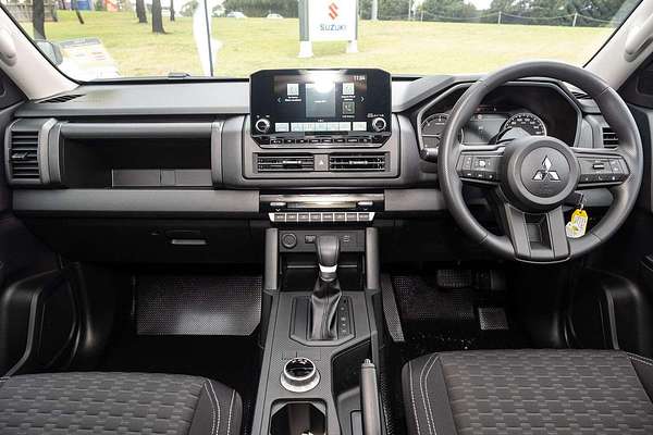 2025 Mitsubishi Triton GLX+ MV 4X4