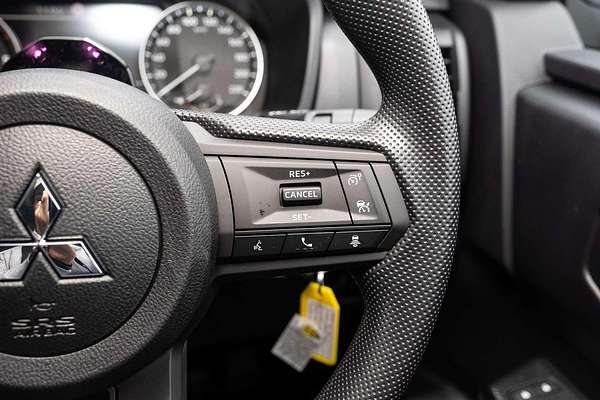 2025 Mitsubishi Triton GLX+ MV 4X4