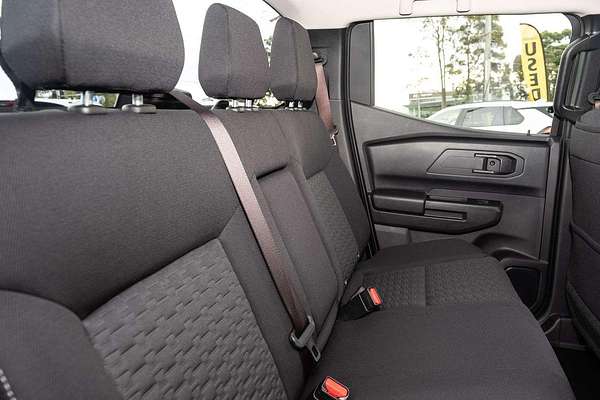 2025 Mitsubishi Triton GLX+ MV 4X4