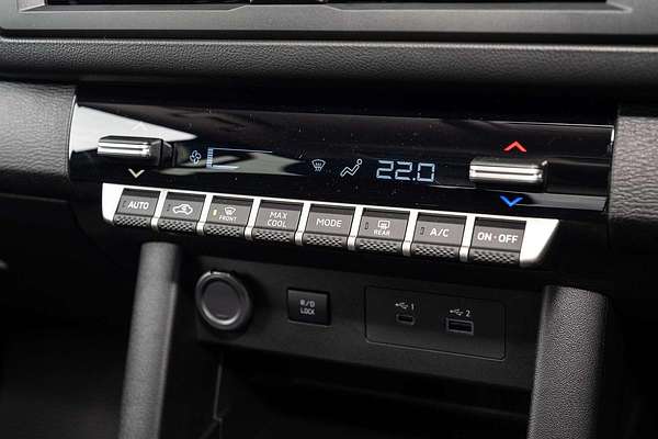 2025 Mitsubishi Triton GLX+ MV 4X4