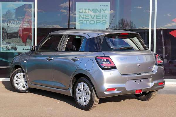 2024 Suzuki Swift Hybrid UZ