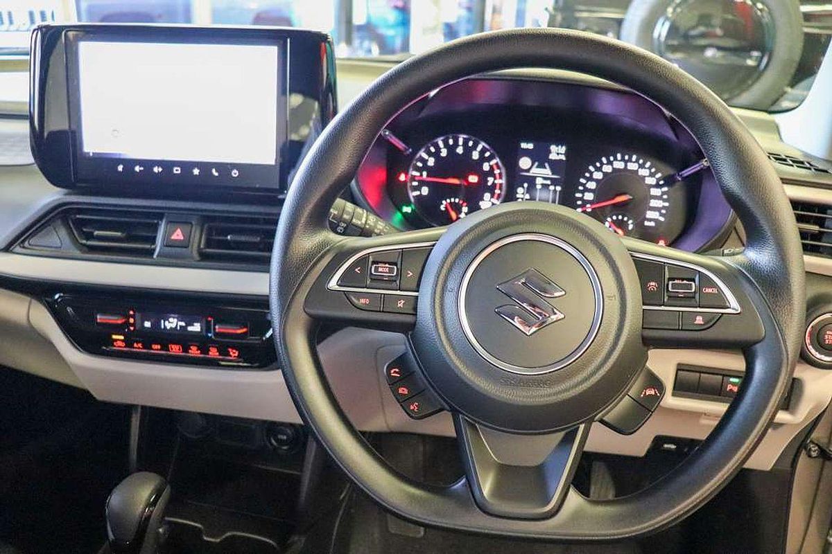 2024 Suzuki Swift Hybrid UZ