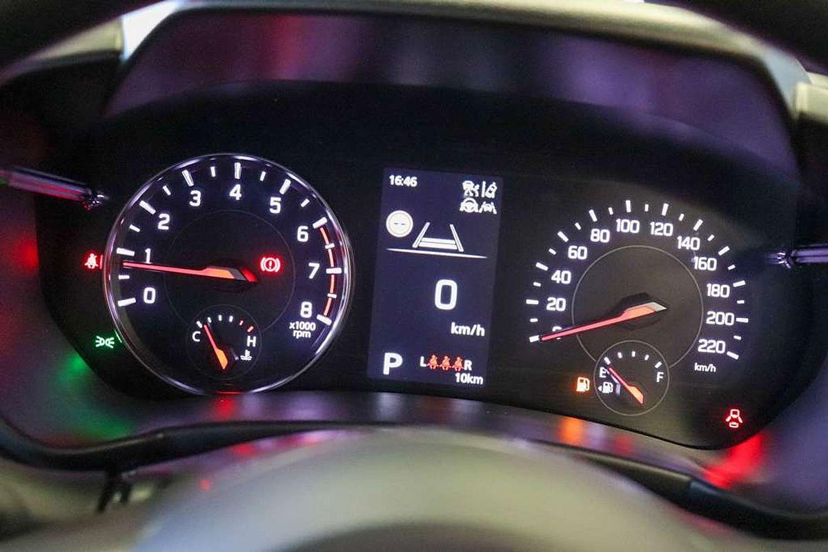 2024 Suzuki Swift Hybrid UZ