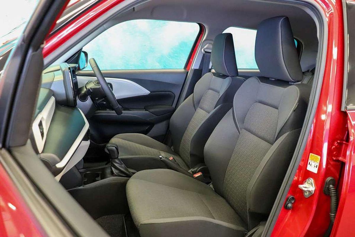 2024 Suzuki Swift Hybrid Plus UZ