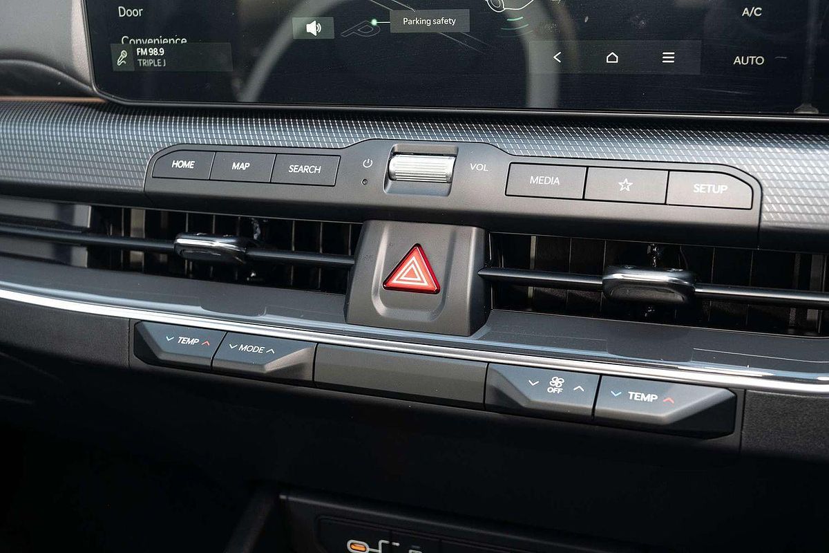 2025 Kia K4 GT-Line CL4m