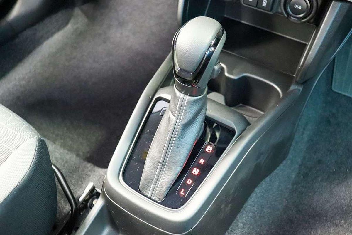 2024 Suzuki Swift Hybrid Plus UZ