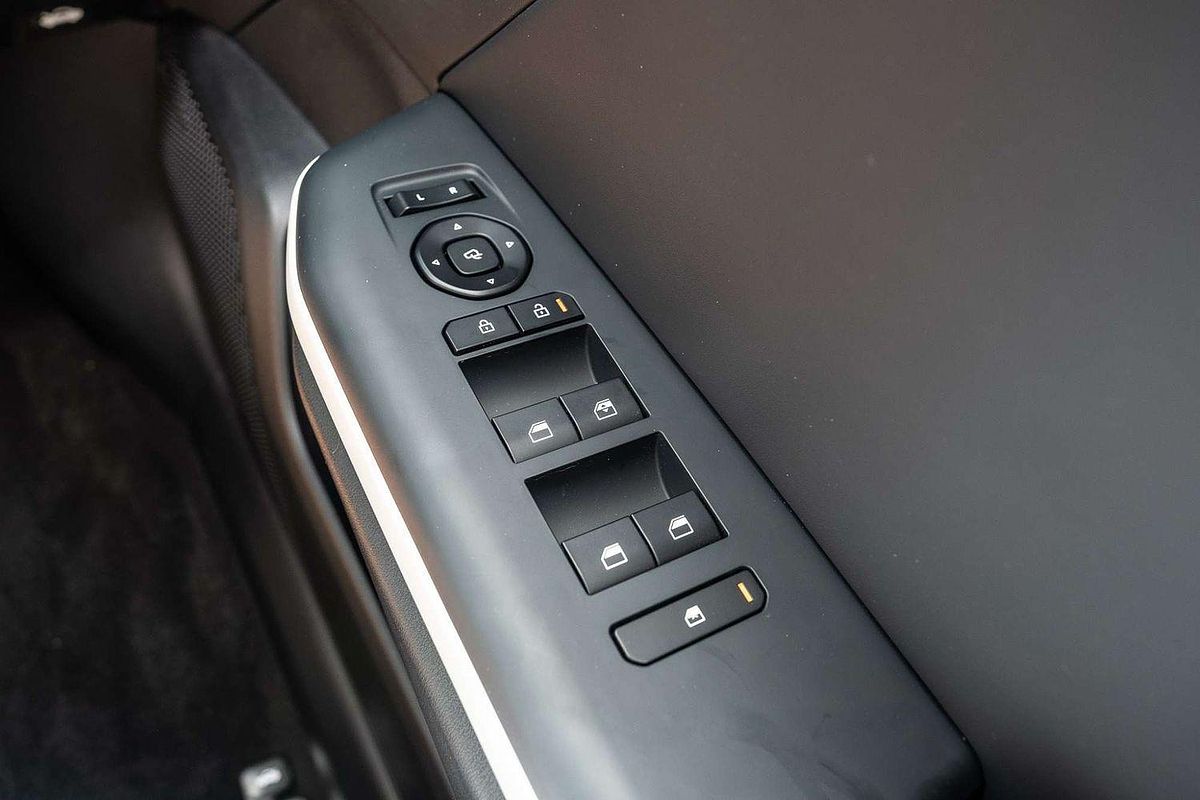 2025 Kia K4 GT-Line CL4m